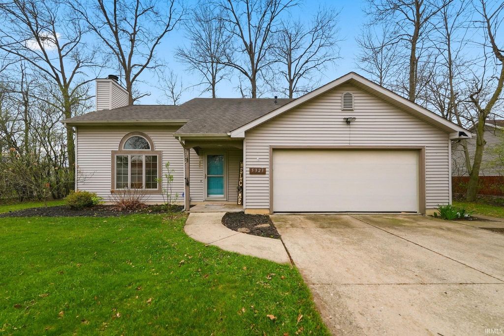 5323 Finch Lane, Fort Wayne, IN 46818