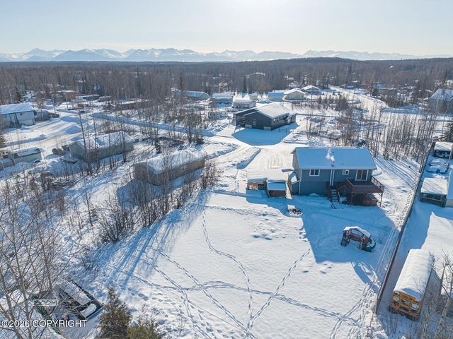 14991 W Marten Avenue, Big Lake, AK 99652