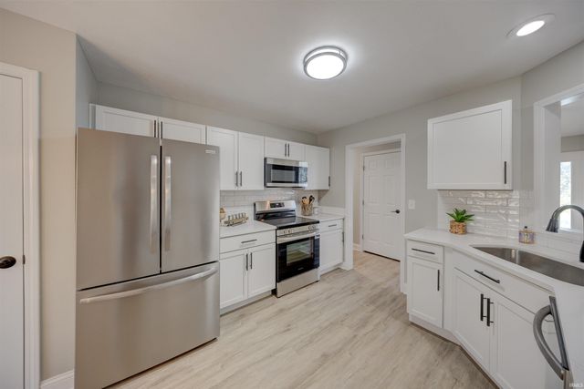 238 S Balthazar Drive, Santa Claus, IN 47579