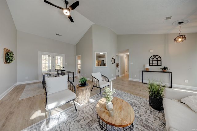 238 S Balthazar Drive, Santa Claus, IN 47579