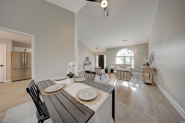 238 S Balthazar Drive, Santa Claus, IN 47579