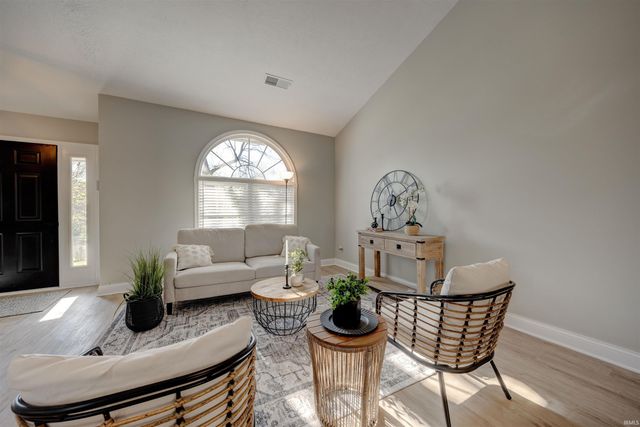 238 S Balthazar Drive, Santa Claus, IN 47579