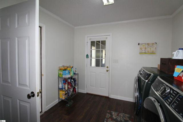 152 Timberlake Drive, Inman, SC 29349