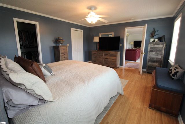 152 Timberlake Drive, Inman, SC 29349