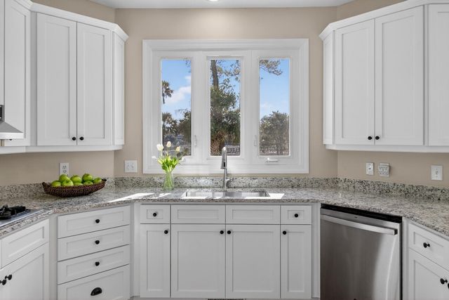 3335 Cottonfield Drive, Mount Pleasant, SC 29466