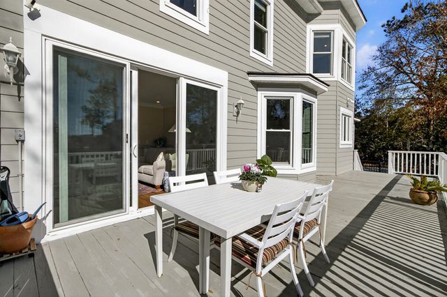 3335 Cottonfield Drive, Mount Pleasant, SC 29466