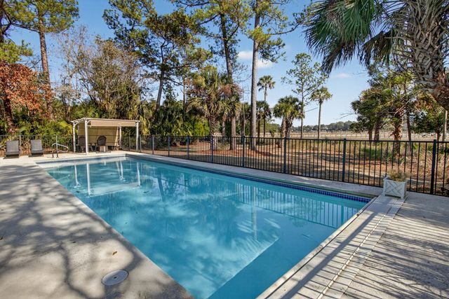 3335 Cottonfield Drive, Mount Pleasant, SC 29466