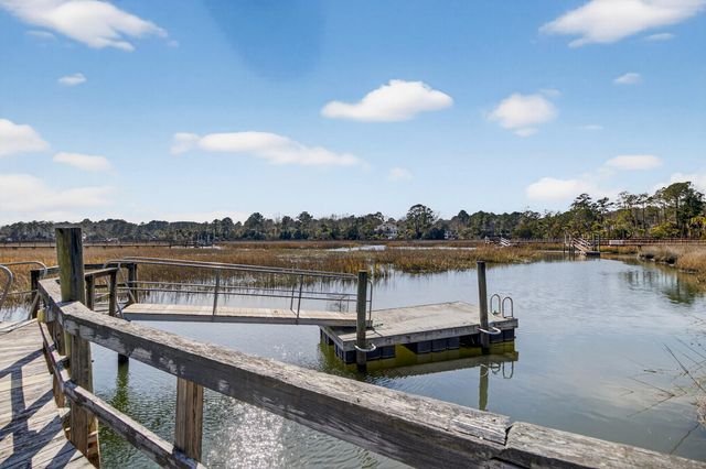 3335 Cottonfield Drive, Mount Pleasant, SC 29466