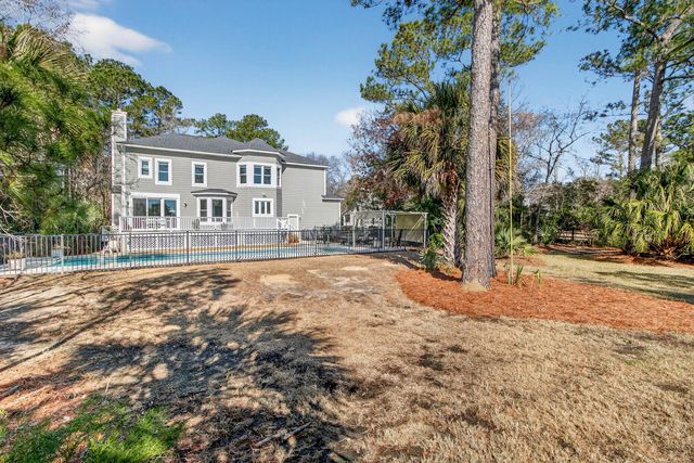 3335 Cottonfield Drive, Mount Pleasant, SC 29466