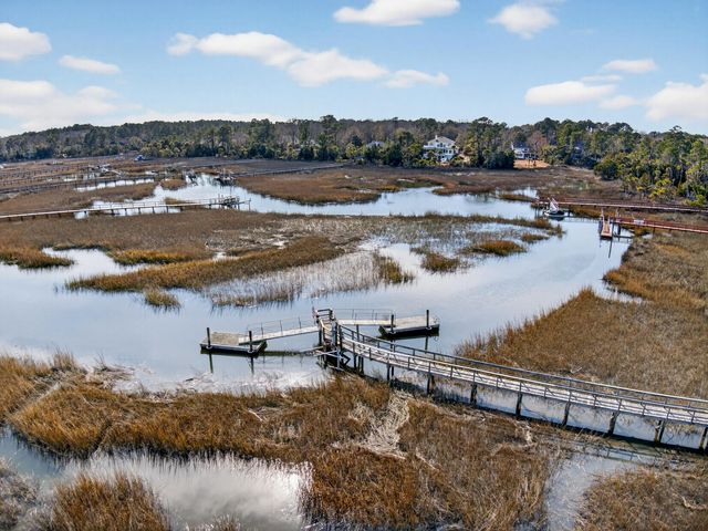 3335 Cottonfield Drive, Mount Pleasant, SC 29466