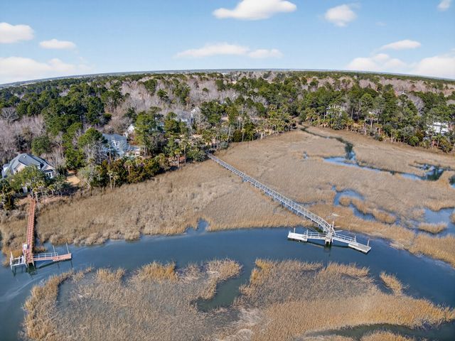 3335 Cottonfield Drive, Mount Pleasant, SC 29466