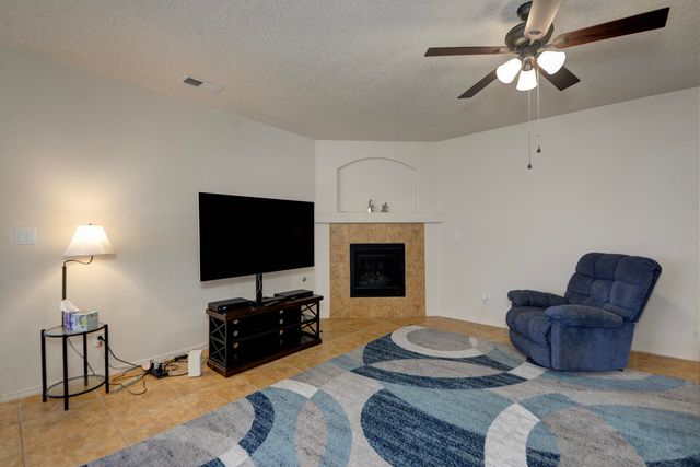 9228 Cumulus Place NW, Albuquerque, NM 87120