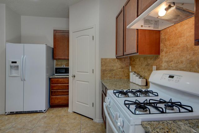 9228 Cumulus Place NW, Albuquerque, NM 87120