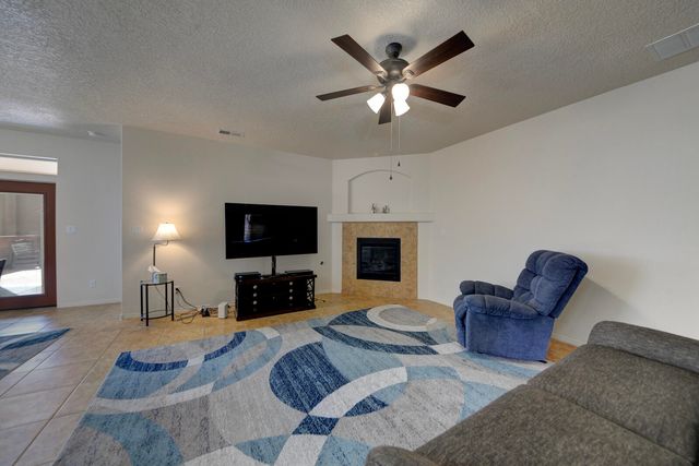 9228 Cumulus Place NW, Albuquerque, NM 87120