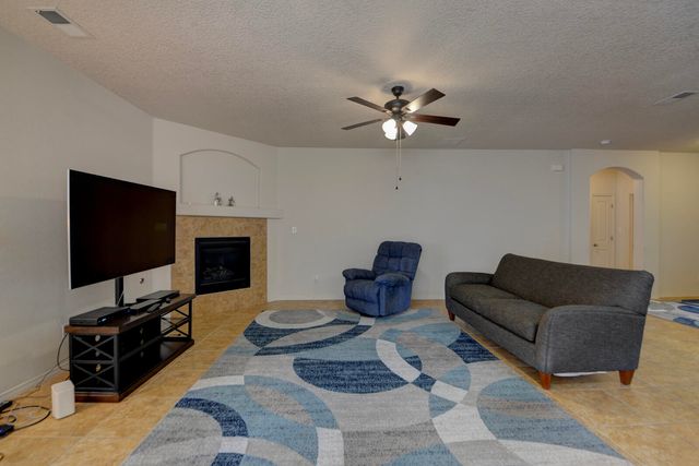 9228 Cumulus Place NW, Albuquerque, NM 87120