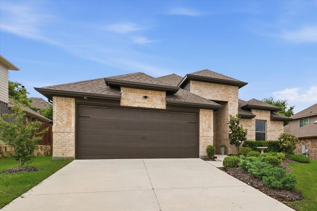 309 Ridge Drive, Justin, TX 76247