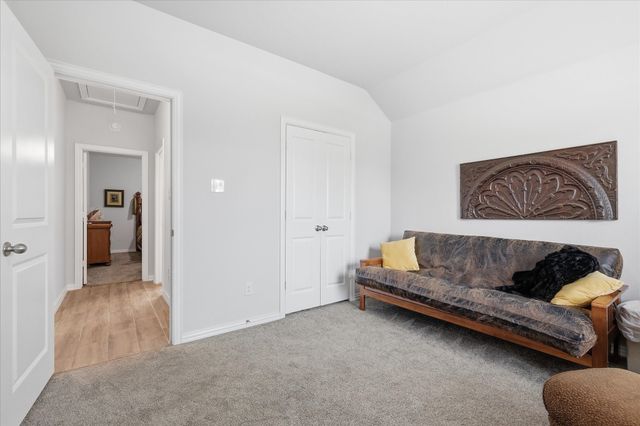 309 Ridge Drive, Justin, TX 76247