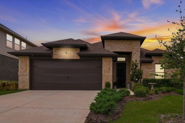 309 Ridge Drive, Justin, TX 76247