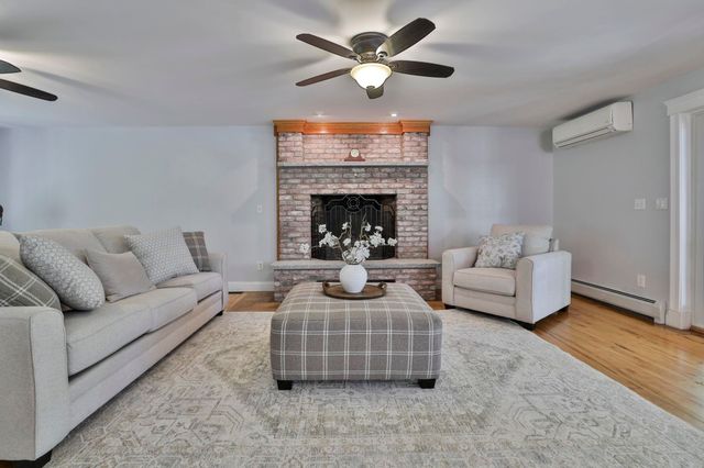 10 Sargent Road, Brookline, NH 03033