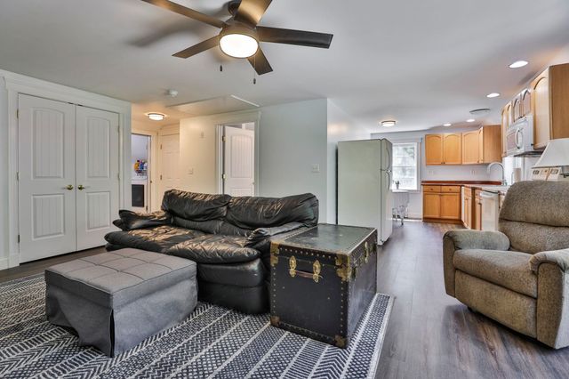 10 Sargent Road, Brookline, NH 03033