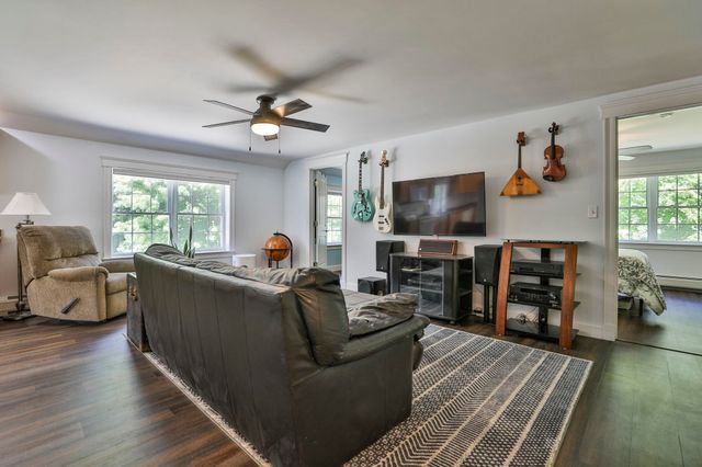 10 Sargent Road, Brookline, NH 03033