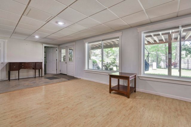 10 Sargent Road, Brookline, NH 03033