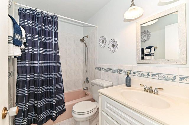 3170 Taylor AVENUE, Racine, WI 53405