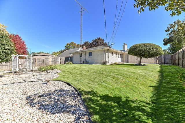 3170 Taylor AVENUE, Racine, WI 53405