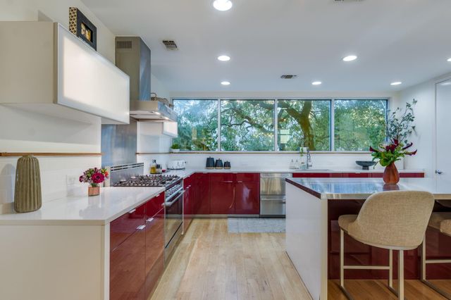 2301 S 5th ST 5, Austin, TX 78704