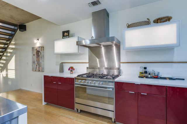 2301 S 5th ST 5, Austin, TX 78704