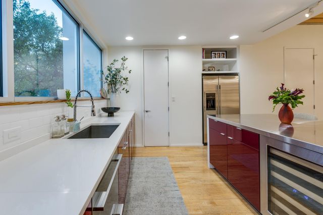 2301 S 5th ST 5, Austin, TX 78704