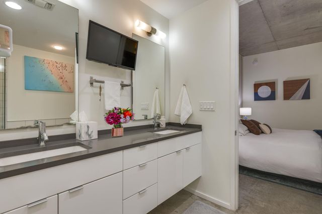 2301 S 5th ST 5, Austin, TX 78704