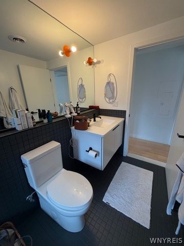 15 Allen Street 201, Buffalo, NY 14202