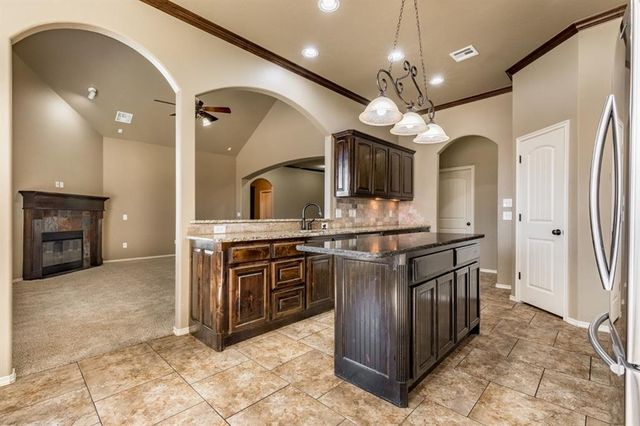 1432 Glenolde Place, Edmond, OK 73003