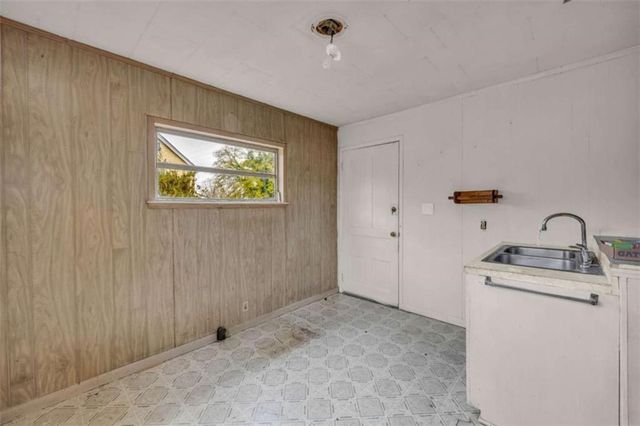 18 Spring Street, Gainesville, GA 30501