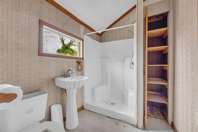 18 Spring Street, Gainesville, GA 30501