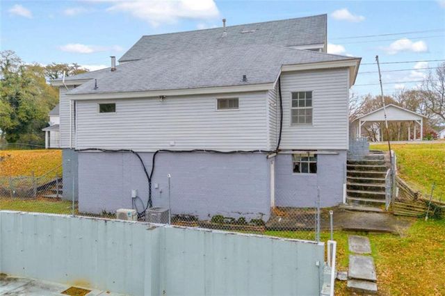 18 Spring Street, Gainesville, GA 30501