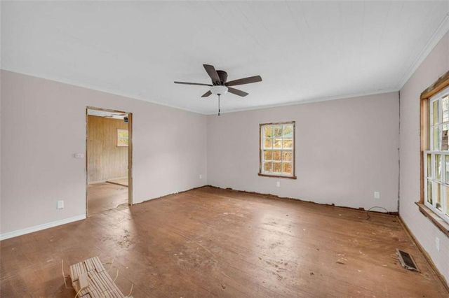 18 Spring Street, Gainesville, GA 30501