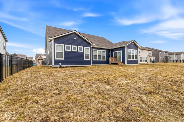 4277 Ironclad Drive, Bargersville, IN 46106