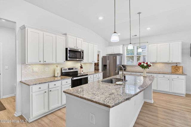 8711 Nottoway Avenue NW, Calabash, NC 28467