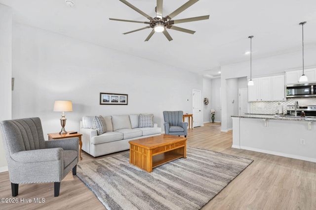 8711 Nottoway Avenue NW, Calabash, NC 28467