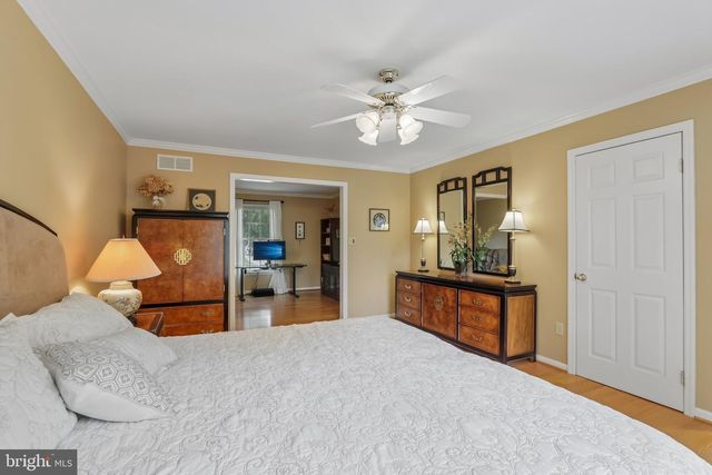 150 AINTREE LN, Hockessin, DE 19707