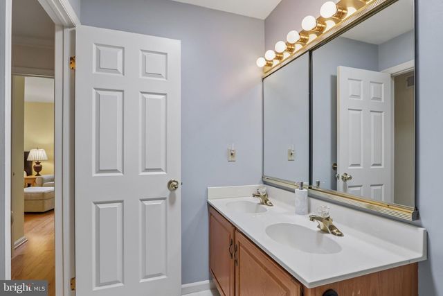 150 AINTREE LN, Hockessin, DE 19707