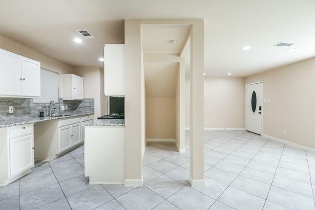 6803 La Violetta Drive, Houston, TX 77083