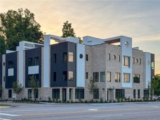 3960 Clairmont Road 2, Chamblee, GA 30341