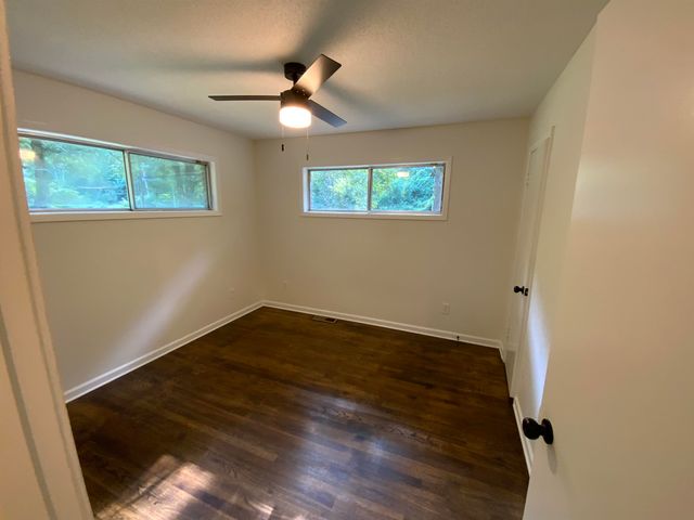 2729 WOODLAWN TER, Memphis, TN 38127