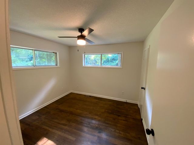 2729 WOODLAWN TER, Memphis, TN 38127