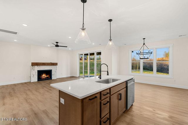 10641 High Meadow Drive, Knoxville, TN 37932