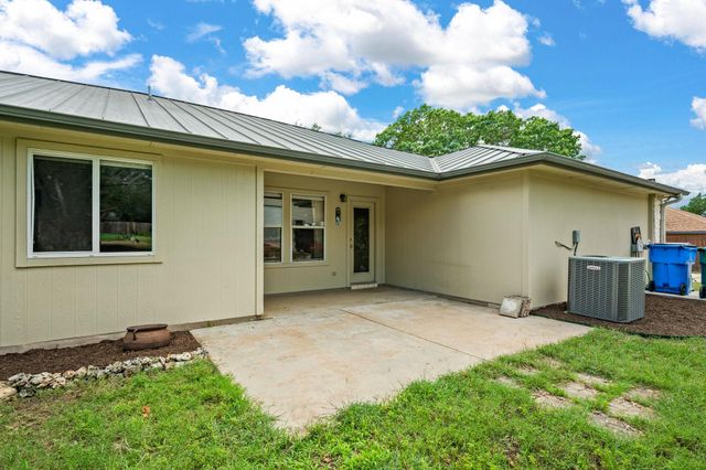 20409 Southbend ST, Lago Vista, TX 78645