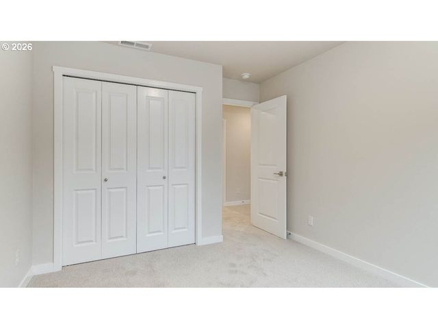 9422 Se Crystal Rose St, Gresham, OR 97080